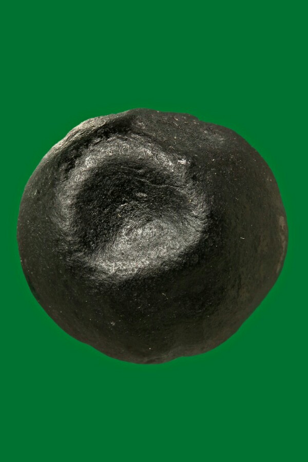 ลูกอมหลวงพ่อปลอด วัดปากทะเล จ.เพชรบุรี