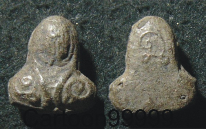 ปิดตา นะ หัวเข่า หลังยันต์นะ เนื้อผงผสมว่าน แห้งๆ เก่าๆ ครับผม