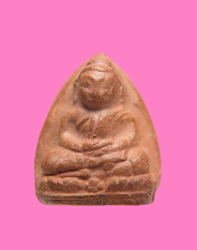 พระหลวงพ่อโต เนื้อดิน หลวงตาจวน วัดไก่เตี้ย สุพรรณบุรี 