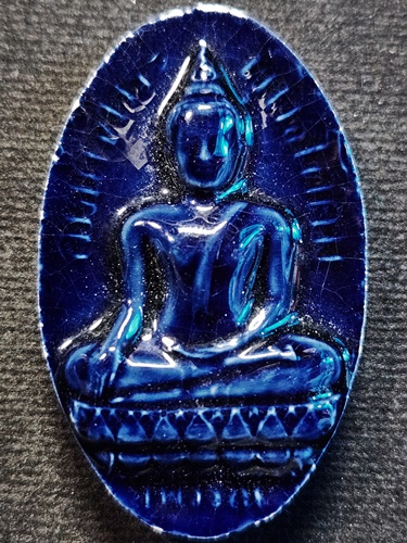 วัดไผ่โรงวัว สุพรรณบุรี พระพุทธโคดม หลวงพ่อขอม  ปี 2505 เนื้อกระเบื้องเคลือบสีน้ำเงิน