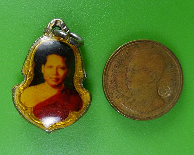 ล็อกเก็ตหลวงพ่อจำเนียร วัดถ้ำเสือ กระบี่ .1451.