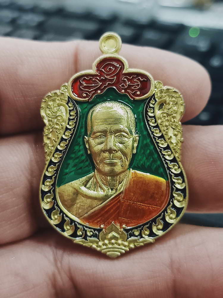 4-379 เหรียญเสมา 6 รอบ หลวงพ่อทอง วัดบ้านไร่ จ.นครราชสีมา 2565 ทท.ลย 125 กล่องเดิม