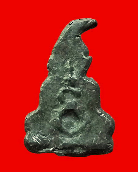 พระท่ากระดาน หลวงพ่อสอน วัดทุ่งลาดหญ้า จ.กาญจนบุรี พิมพ์เล็ก หลังยันต์ค่ะ