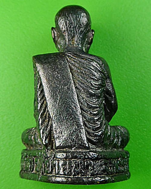 รูปหล่อรุ่นแรกหลวงพ่อตัด วัดชายนา เพชรบุรี .1557.