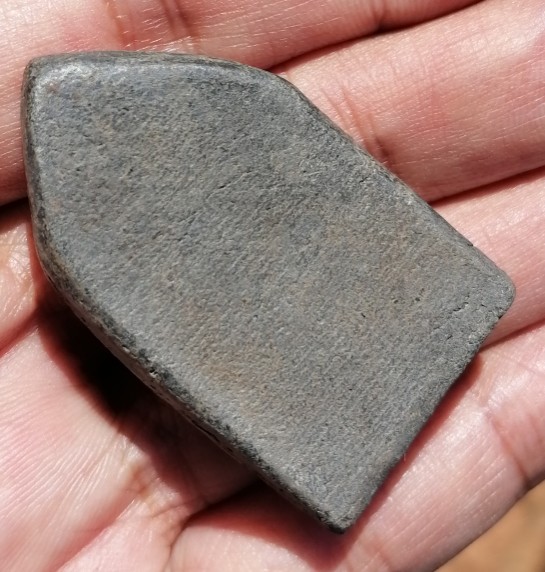 ขุนแผนขี่โหงพราย​ หลวงพ่อกวย​ วัดโฆษิตาราม​ เนื้อดิน​ ยุคต้น​ เคาะเดียว     