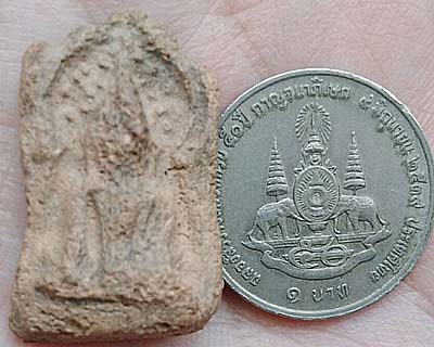 *ซุ้มไข่ปลา เนื้อดิน กรุวัดป่าแตง อยุธยา*