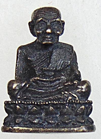 รูปหล่อหลวงปู่ทวด