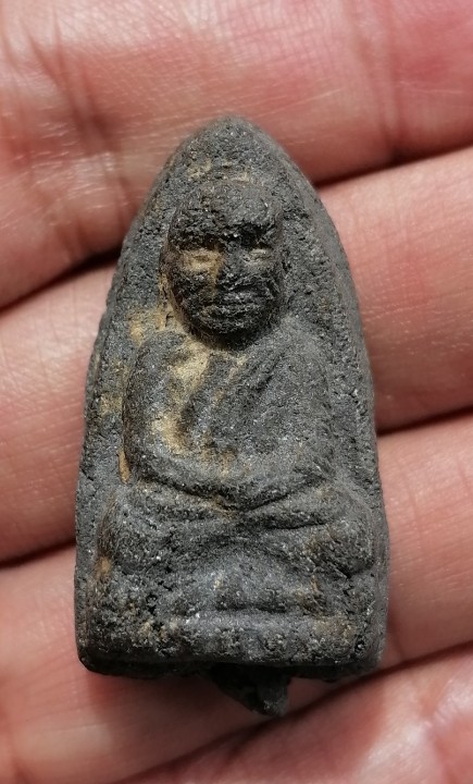 หลวงปู่ทวดเนื้อว่าน​ พิมพ์ใหญ่ วัดเขาอ้อ จ.พัทลุง จัดสร้างปี พ.ศ.2505​ เคาะเดียว    