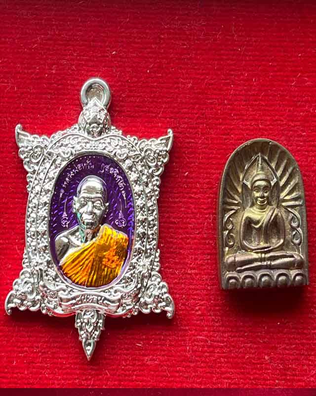 หลวงพ่อหวั่น วัดคลองคูณ พิจิตร + เหรียญพระพุทธชินราช 4 องค์