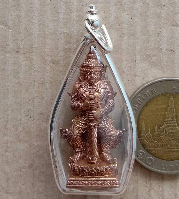 ท้าวเวสสุวรรณเทวานฤมิตร หลวงพ่อพัฒน์ วัดห้วยด้วน นครสวรรค์ ปี63 เลข1930 เลี่ยมไมครอนเงินผ่าหวาย+กล่อ