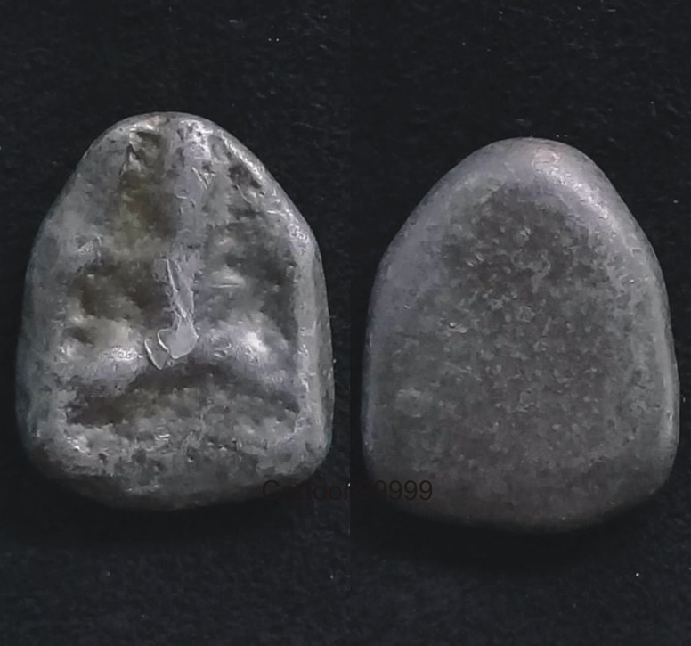 พระพุทธ พิมพ์สมาธิ เนื้อตะกั่วเก่าๆ ครับผม