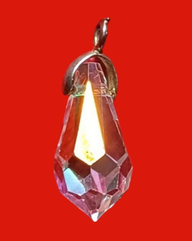  ลูกแก้วสารพัดนึก เหลี่ยมเพชร พิมพ์หยดน้ำ หลวงพ่อฤาษีลิงดำ วัดท่าซุง อุทัยธานี ปี2528