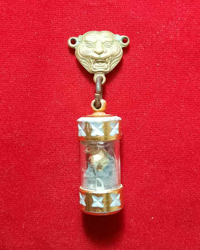 เสือจิ๋ว (รุ่นแรก) หลวงพ่อเพี้ยน วัดเกริ่นกฐิน ปี49 สวยๆ ประสบการณ์แน่น