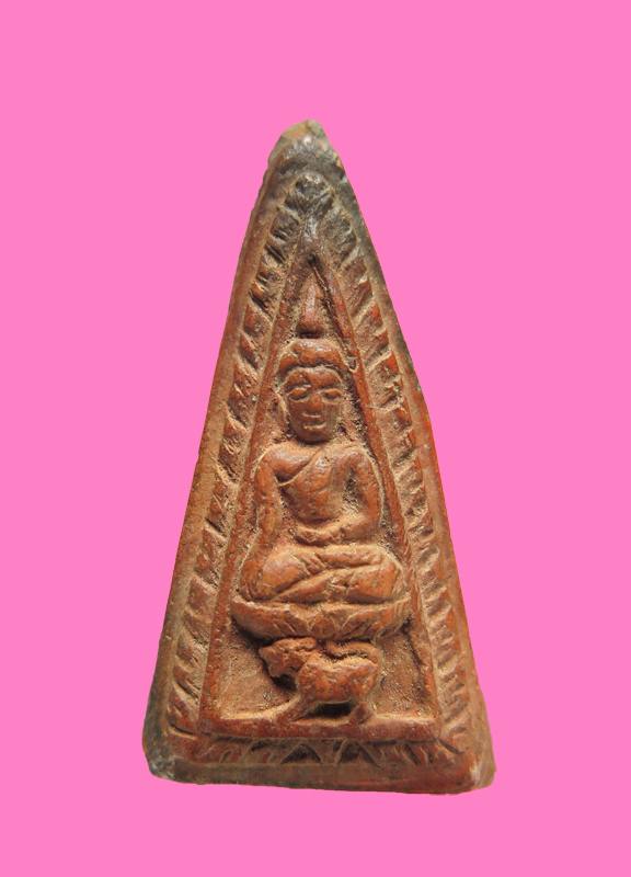 พระประทับสิงห์ เนื้อดิน