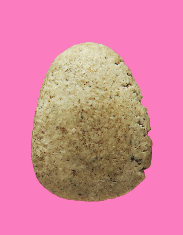 พระปิดตา เม็ดบัว สูง 1 ซม.