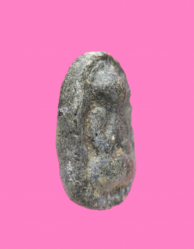 พระปิดตา น่าจะลงกรุ ไมไขขึ้น