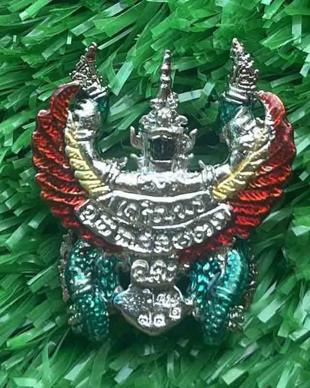 พญาครุฑก้าวหน้าเจริญพร รายการพิเศษฝังพลอย พระอาจารย์ละ วัดสร้อยสุวรรณ กำแพงเพชร