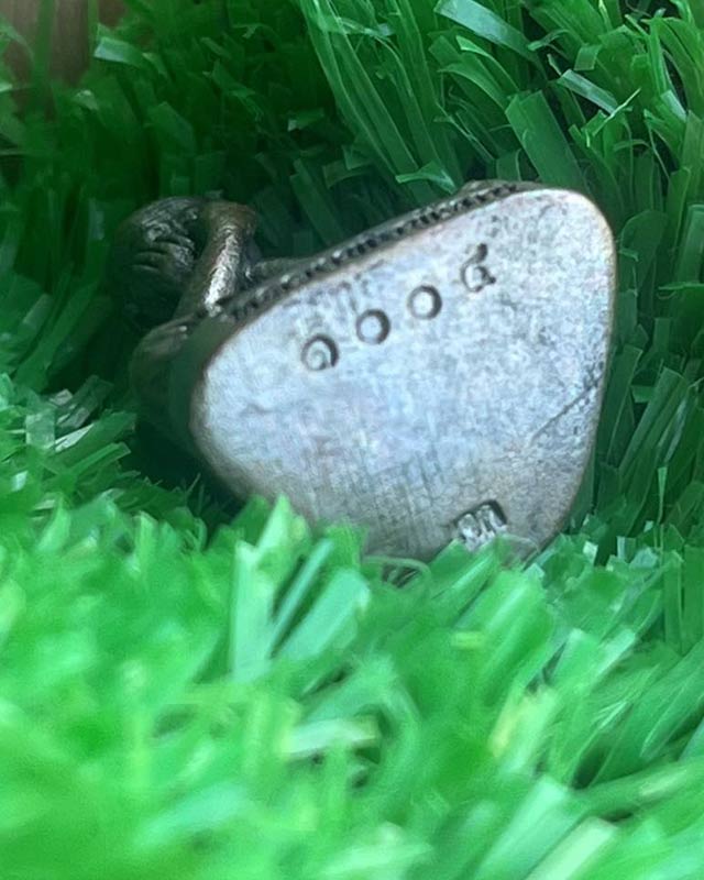 หลวงพ่อพัฒน์ ปุญฺญกาโม วัดห้วยด้วน จ.นครสวรรค์ รุ่น พระปิดมามือไขว้