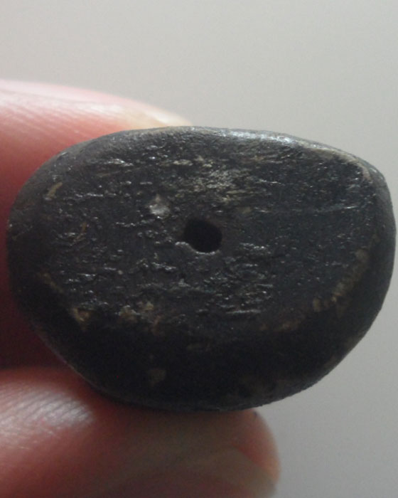 *** จ.อยุธยา *** พระปิดตาเนื้อผงคลุกรัก หลวงปู่ทิม วัดพระขาว