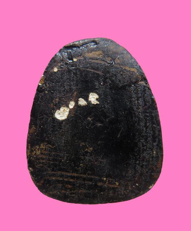 พระปิดตาเนื้อผง ลงรัก ปิดทอง