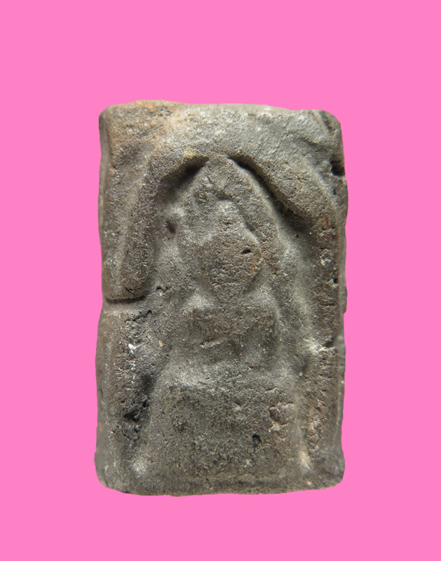 พระเนื้อดิน พิมพ์หลวงพ่อเพชร เก่า โบราณ