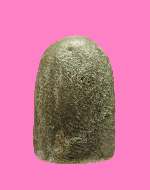 เม็ดบัว เนื้อผงผสมว่าน หลวงพ่อชื่น วัดป่ามุนี อ่างทอง ประมาณปี 246X