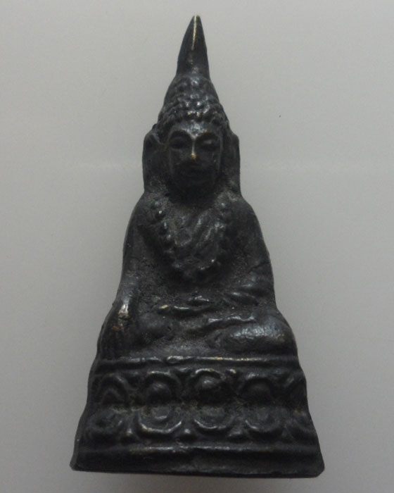 *** จ.แพร่ *** พระกริ่งหลวงพ่อเพชร วัดแม่ยางตาล ปี๒๕๒๒