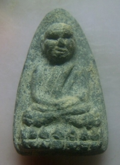 **เบา​ๆ​**หลวงปู่ทวดเนื้อว่าน พิมพ์ใหญ่ เก่าๆ ไม่ทราบที่**ไขว่านขึ้นสวยๆ เชิญชมครับ