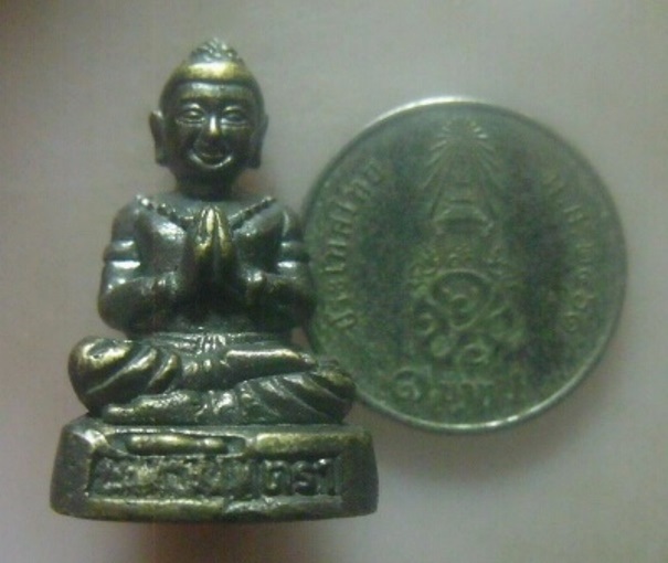 **เบา​ๆ​**รูปหล่อกุมารทองดอกรักมหามนตรา เนื้อโลหะผสม สวยๆ**เรียกทรัพย์ โชคลาภ