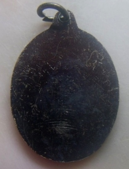 **เบาๆ**เหรียญหลวงปู่สรวง เทวดาเล่นดิน พิมพ์หลังเรียบ จ.ศรีสะเกษ**ตอกโค้ด สวยๆ