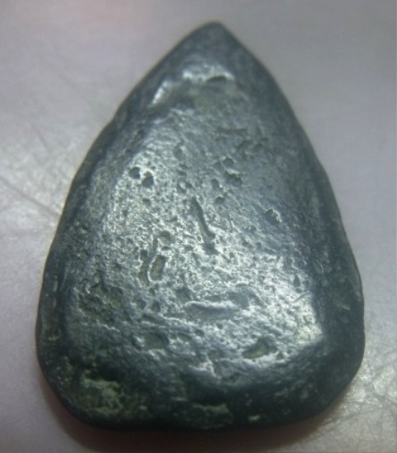 **เบา​ๆ​**พระร่วงนั่งพิมพ์รัศมี เนื้อชิน เก่าๆ ไม่ทราบที่**เนื้อจัด สวยๆ เชิญชมครับ