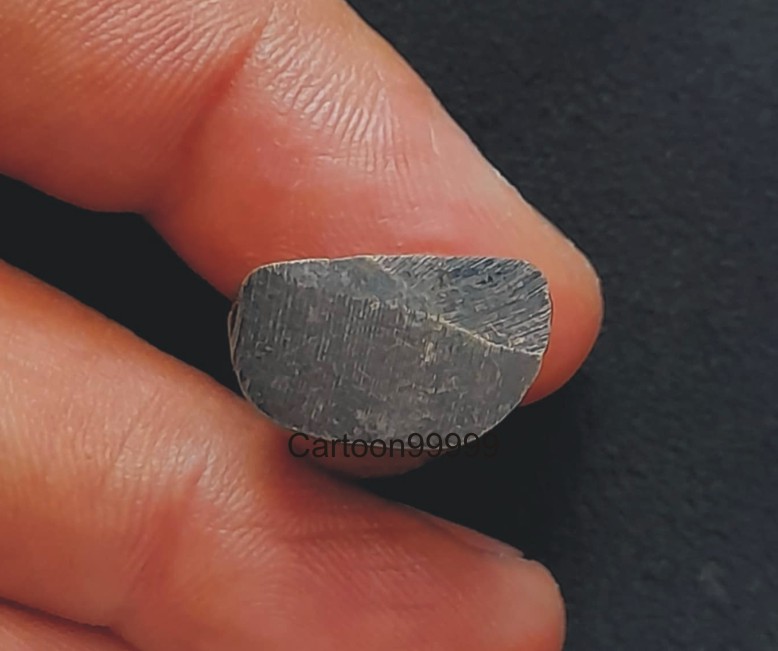 รูปหล่อโบราณหลวงพ่อทันใจ เนื้อทองผสม แห้งๆ เก่าๆ ครับผม