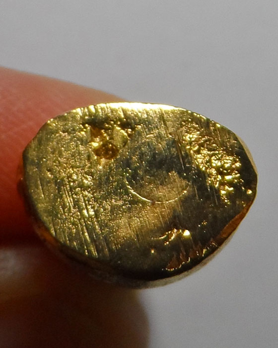 พระกริ่งกำแพงสามแสนสุข ปี๒๕๒๘