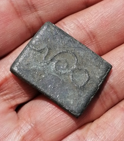 พระเจ้าห้าพระองค์​ หลังยันต์​ เนื้อชิน​ หลวงพ่อเนียม​ วัดน้อย​ จ.สุพรรณบุรี เคาะเดียว     