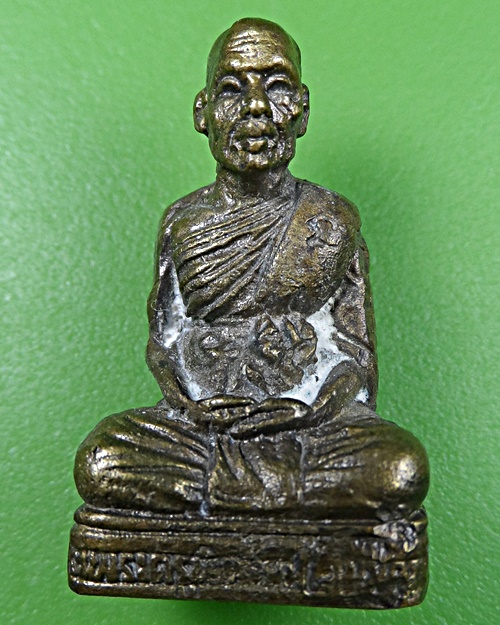 รูปหล่อหลวงพ่อนัส วัดอ่าวใหญ่ ตราด .2448.