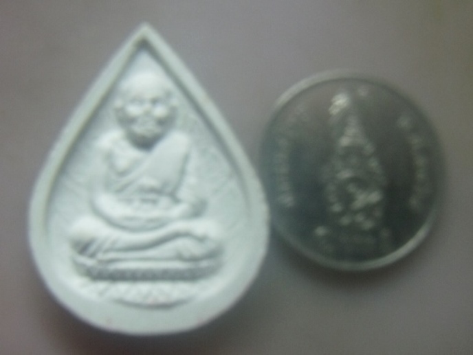 **เบาๆ**พระผงหลวงพ่อทวด รุ่นพิเศษ ๒๕ ปี มอ. หลวงพ่อคูณอธิฐานจิต ม.สงขลานครินทร์ ปี ๒๕๓๗**