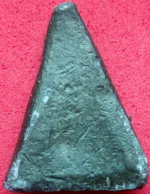 *พระหลวงพ่อปลา วัดโบสถ์ ชัยนาท พิมพ์แม่นางกวัก เนื้อชิน*