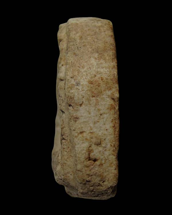 พระกรุวัดเงินคลองเตย พิมพ์ซุ้มกอฐานเตี้ย " มีกูไว้ไม่จน "