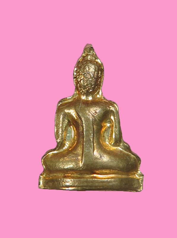 พระพุทธโคดม พิมพ์ฐานเตี้ย หลวงพ่อขอม วัดไผ่โรงวัว 