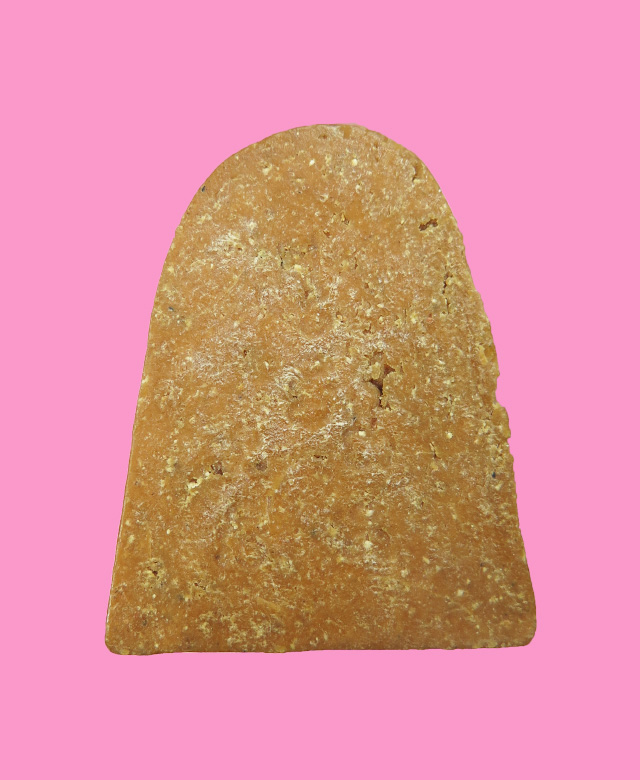 พระพิมพ์หลวงพ่อเหลือ วัดสร้อยทอง เนื้อผงน้ำมัน หลังยันต์