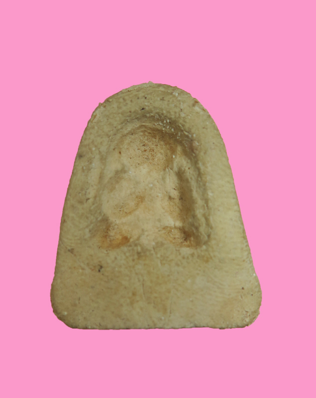 พระปิดตา หลังแบบ หลวงพ่อปาน วัดเครือวัลย์ ชลบุรี