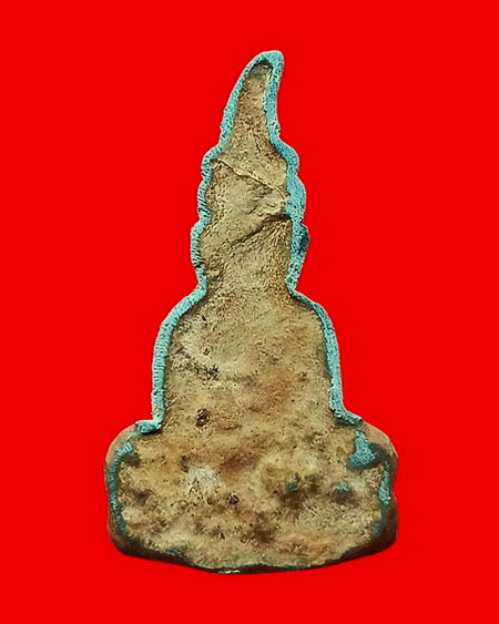 พระท่ากระดานวัดต้นลำไย จ.กาญจนบุรี เนื้อตะกั่วสนิมแดงกรุศรีสวัสดิ์แท้ ๆ พิมพ์เล็กค่ะ