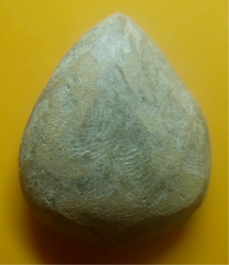 **เบาๆ**พระกลีบบัวลีลาเปลวเพลิงข้างยันต์ เนื้อดิน หลวงพ่ออ่ำ วัดชีปะขาว จ.สุพรรณบุรี**เก่าๆ สวยๆ 