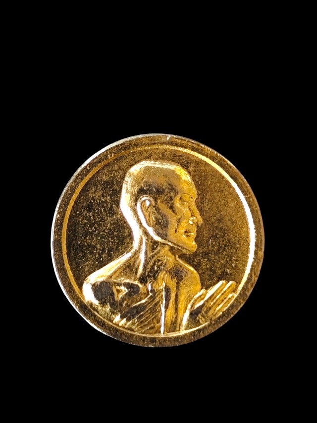 เหรียญกลมเล็กไหว้หันข้างเจ้าคุณนรฯ วัดเทพศิรินทร์