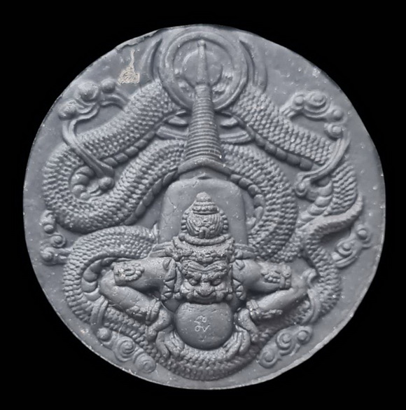 เคาะแรกแดง...รวยไม่เลิก...เนื้อดำ กล่องเดิม / ส่ง ems ครับ