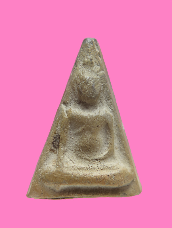 นางพญา หลวงพ่อเอีย วัดบ้านด่าน เนื้อดิน สีผ่าน