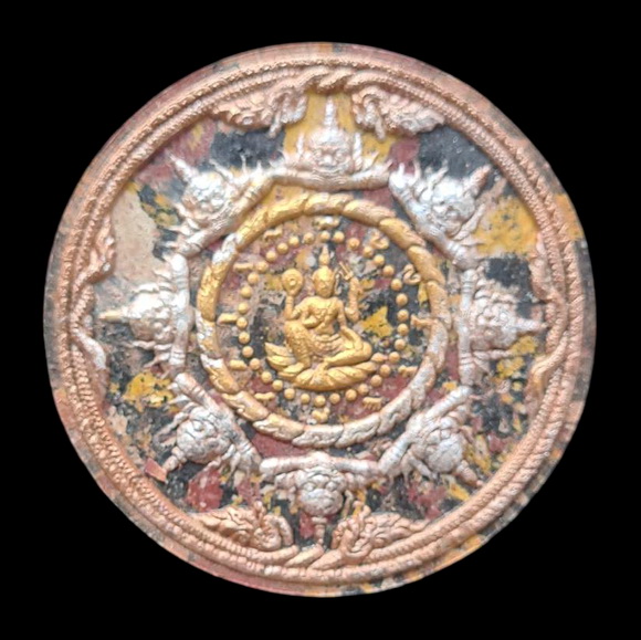 เคาะแรกแดง...ปาฏิหาริย์ ราชันดำ...ลายก้นครกปัดสามกษัตริย์ กล่องเดิม / ส่ง ems