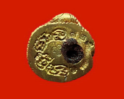 	หนุมานมหาปราบ หลวงพ่อชุบ วัดวังกระแจะ จ.กาญจนบุรี รุ่นแรก เนื้อชนวนอุดผงใต้ฐาน สวยมากค่ะ