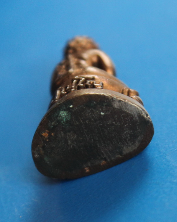 พระกริ่งปุญโญเนื้อนวะโลหะ หลวงปู่ลือ ปุญโญ