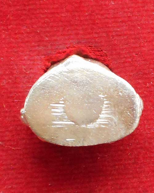   พระกริ่งปวเรศ หลวงปู่ทองพูล สิริกาโม เนื้อเงิน